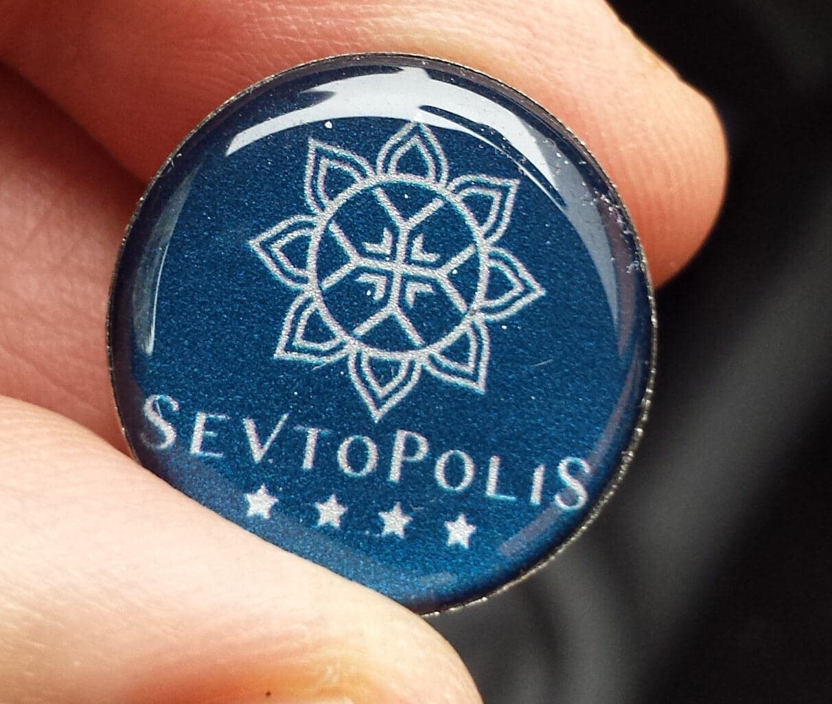 Значка с лого на Sevtopolis