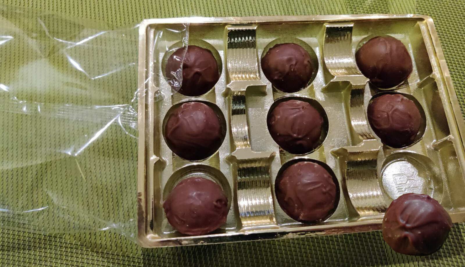 Трюфели в златна подложка